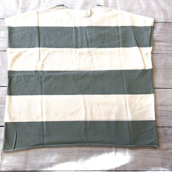 🆕NWT Urbani Striped Tee - Picture 5 of 6